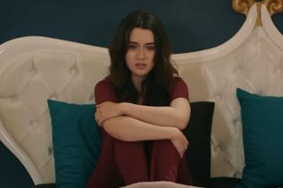 Wichrowe wzgórze: Zeynep w potrzasku – pamiętnik staje się dowodem jej winy