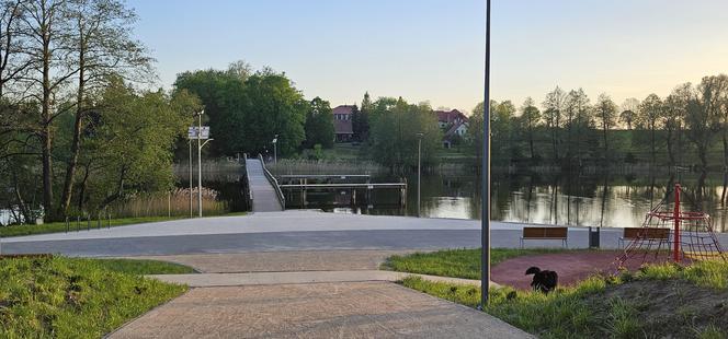 Nowa plaża na Mazurach zachwyca. To raj dla wszystkich dzieci [ZDJĘCIA]