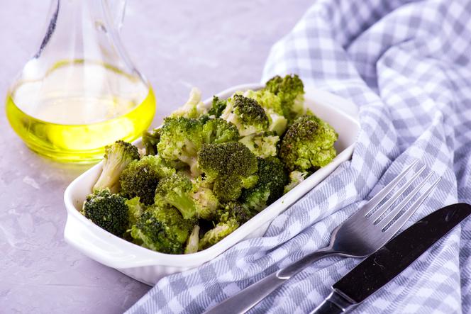 Pieczone brokuły z mrożonki: przepis na zdrową porcję warzyw