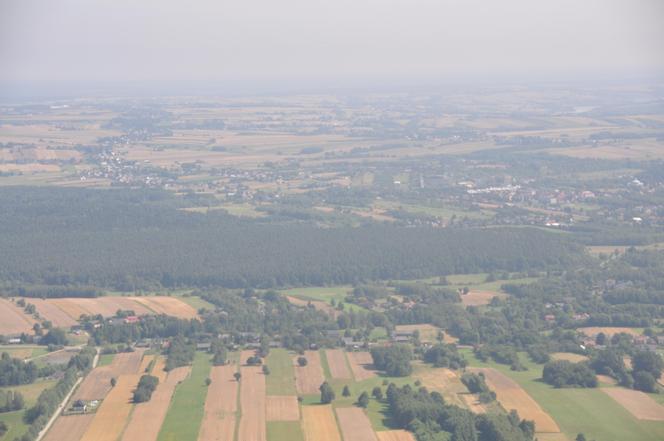 Piękne Góry Świętokrzyskie widziane ze słynnej wieży