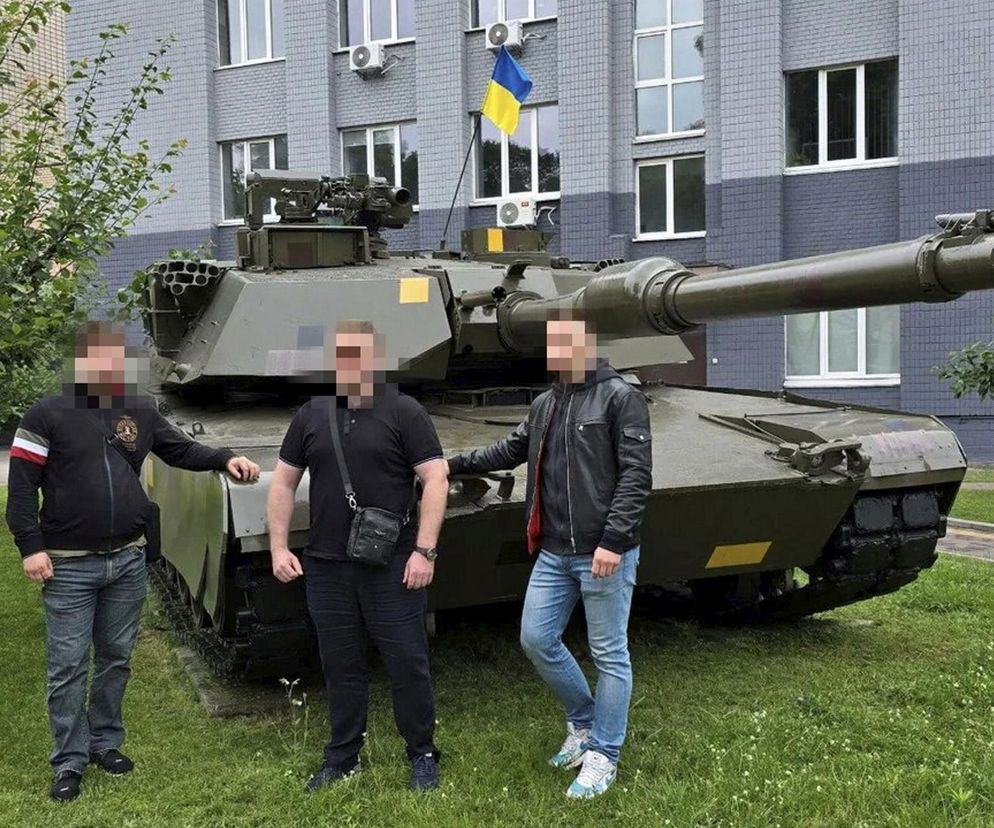 M1A1 Abrams zauważony w Kijowie. Z linii frontu trafił pod drzwi muzeum