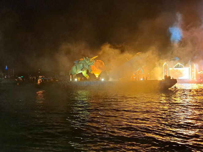 Małopolskie Królewskie Widowisko na Wiśle w ramach 24. Parady Smoków