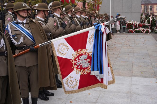  Uroczystości pod pomnikiem Józefa Piłsudskiego w Rzeszowie 