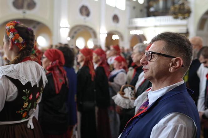 Święcenie pokarmów na Nikiszowcu