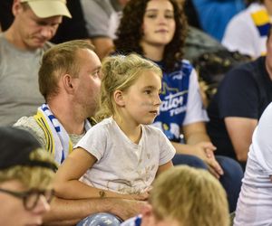 Dużo zdjęć kibiców z finału PGE Ekstraligi. PRES Grupa Deweloperska Toruń - Orlen Oil Motor Lublin na trybunach