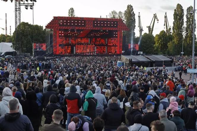 Kilkadziesiąt tysięcy osób bawiło się na koncercie 'Pokolenia Wolności'. Gdańsk świętuje 4 czerwca [GALERIA]