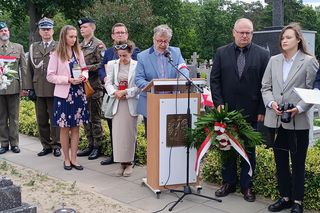 Odsłonięcie tablicy pamięci Ireny Szydłowskiej