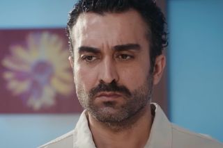 Dziedzictwo, odcinek 750: Ferit wpada w sam środek strzelaniny, a Ayse rusza mu na ratunek