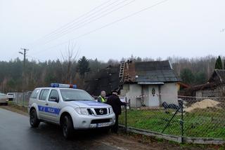 TO CUD ZE MIESZKAJĄCY W TYM DOMU 77-LATEK PRZEŻYŁ. WYBUCH GAZU ZŁOŻYŁ BUDYNEK JAK DOMEK Z KART