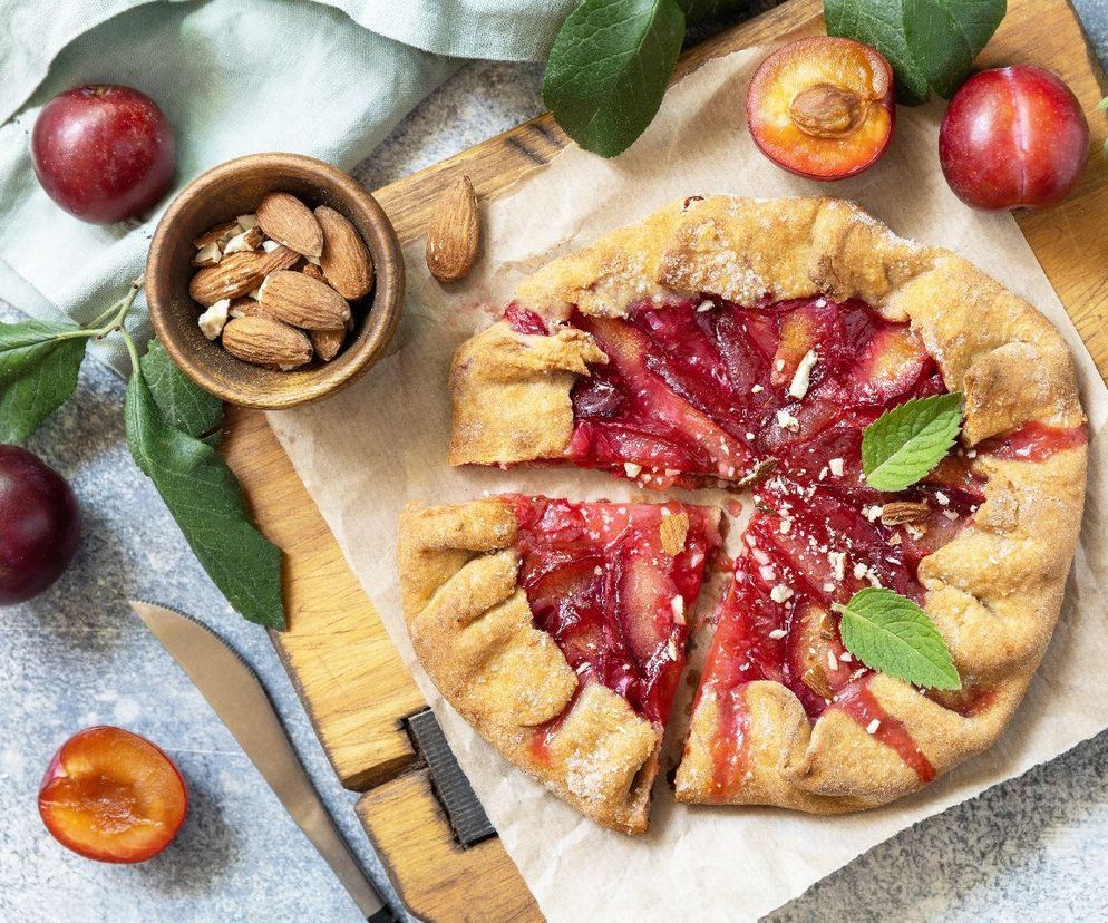 galette ze śliwkami