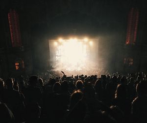 JESTEM KOBIETĄ - kobiecy koncert światowych przebojów