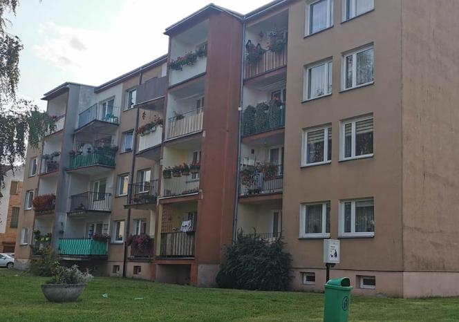 Horror w Złocieńcu. Dwa ciała w mieszkaniu