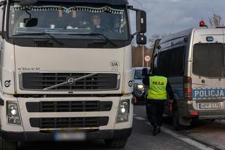 Protest przewoźników na granicy przybiera na sile. Przyjechał minister 