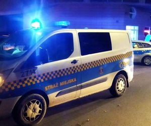 Agresywni mężczyźni zaatakowali strażników miejskich w Gorzowie