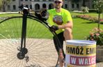 Strażak jedzie bicyklem dookoła Polski. Wszystko dla chorej córeczki