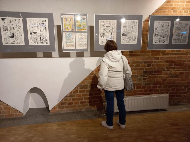 Trwa Noc Muzeów w Lesznie. Od wystawy o praniu i bieliźniarce, przez komiks po żużel
