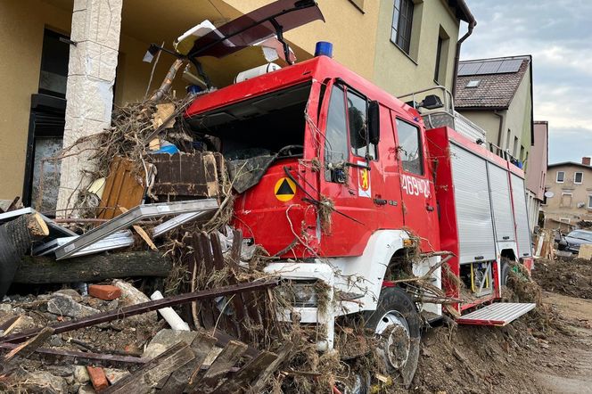 Strażacy z OSP Stronie Śląskie zbierają pieniądze na nowy wóz. Pomóżcie nam pomagać