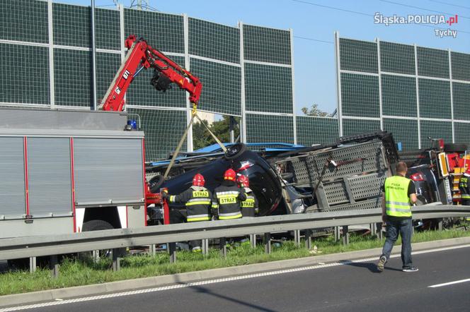 Wypadek lawety na DK1 w Tychach