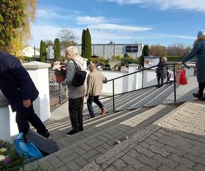 Przygotowania do Wszystkich Świętych Zamość