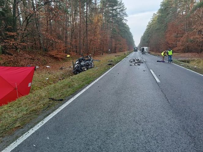 Wypadek w Lasowicach. Zginęła jedna osoba