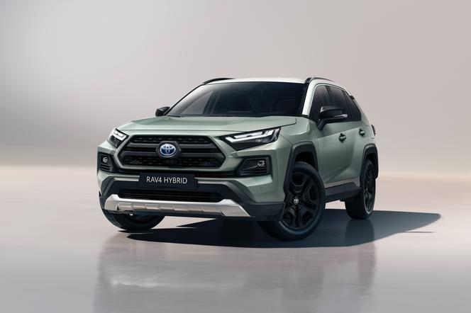 Toyota RAV4 Adventure ma wygląd terenówki i nowe elementy wyposażenia