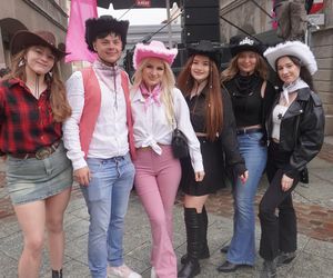 Kortowiada 2025. Studenci nie zawiedli. Zobacz najlepsze przebrania z Parady Wydziałów!