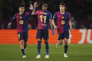 FC Barcelona mistrzem Hiszpanii! Kontrowersyjne zakończenie derbów Katalonii! [Zapis relacji NA ŻYWO]