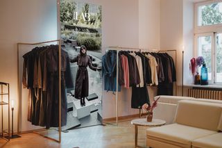 HER STAGE - manifest kobiecej autentyczności w najnowszej kolekcji Answear.LAB