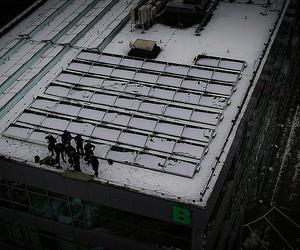 Zamaskowany i uzbrojony napastnik w Pomorskiej Specjalnej Strefie Ekonomicznej. Interweniowali antyterroryści