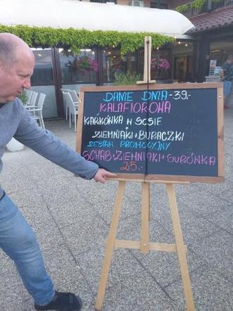 Dziennikarz "Super Expressu" szukał nad morzem "paragonu grozy" [ZDJĘCIA]