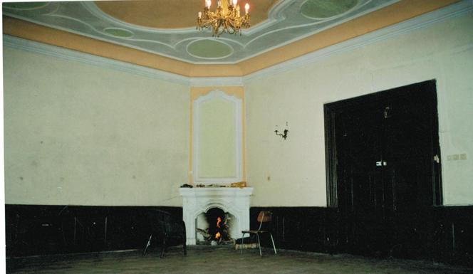 Pałac Staniszów: zdjęcia sprzed remontu