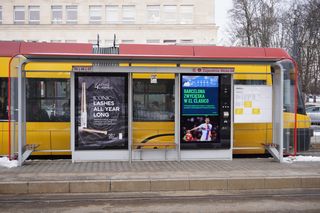 Na tych przystankach w Warszawie naładujesz telefon i... umyjesz ręce. Gdzie się znajdują? 