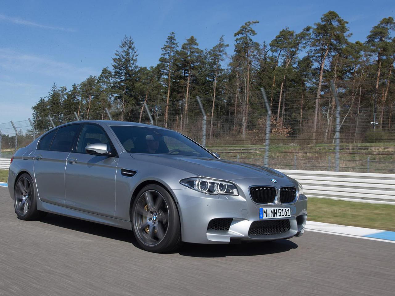 BMW M5 Pure Metal Silver