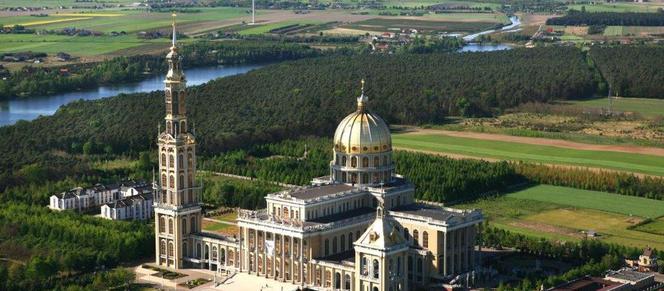 Sanktuarium Matki Bożej Bolesnej Królowej Polski w Licheniu Starym