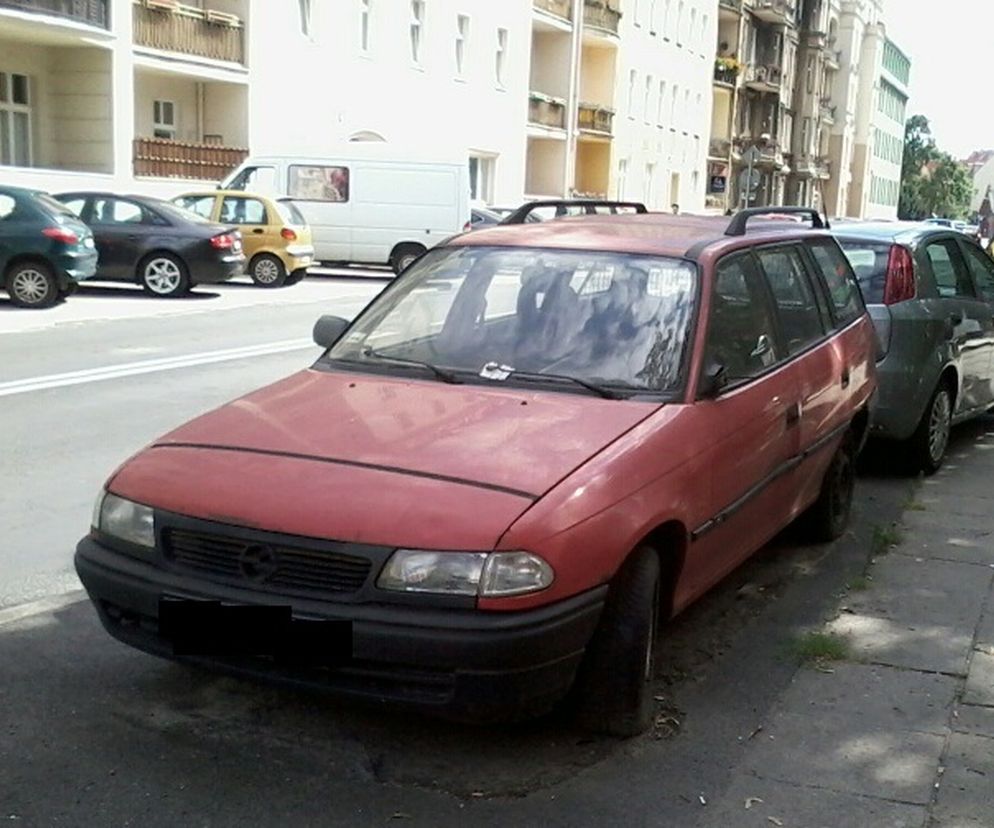 W Poznaniu są miejsca niedaleko centrum, gdzie można parkować za darmo.