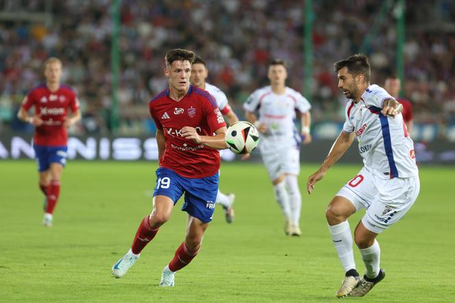 Górnik Zabrze zmierzył się z Rakowem Częstochowa. Kibice na trybunach dopisali