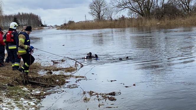Tykocin. Poszukiwania w rzece Narew