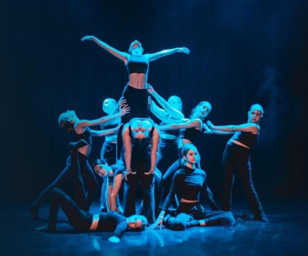 Świąteczne tańce w Sokołowie Podlaskim. Na scenie wystąpi Black Code Dance Studio