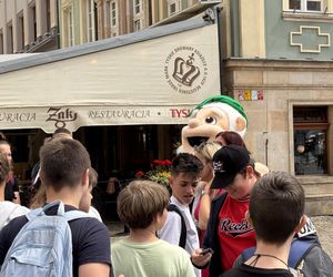 Wrocław żyje finałem Ligi Konferencji Europy. Kibice Betisu i Chelsea już w strefach kibica!