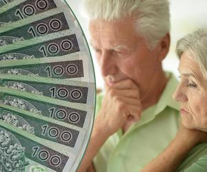 Waloryzacja emerytur 2027. Nowe dane GUS przynoszą gorsze wieści dla seniorów
