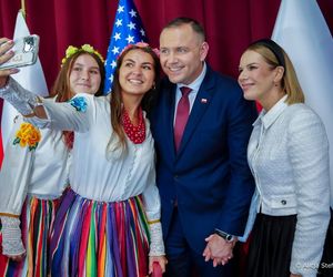 Prezydent Karol Nawrocki i pierwsza dama w Amerykańskiej Częstochowie