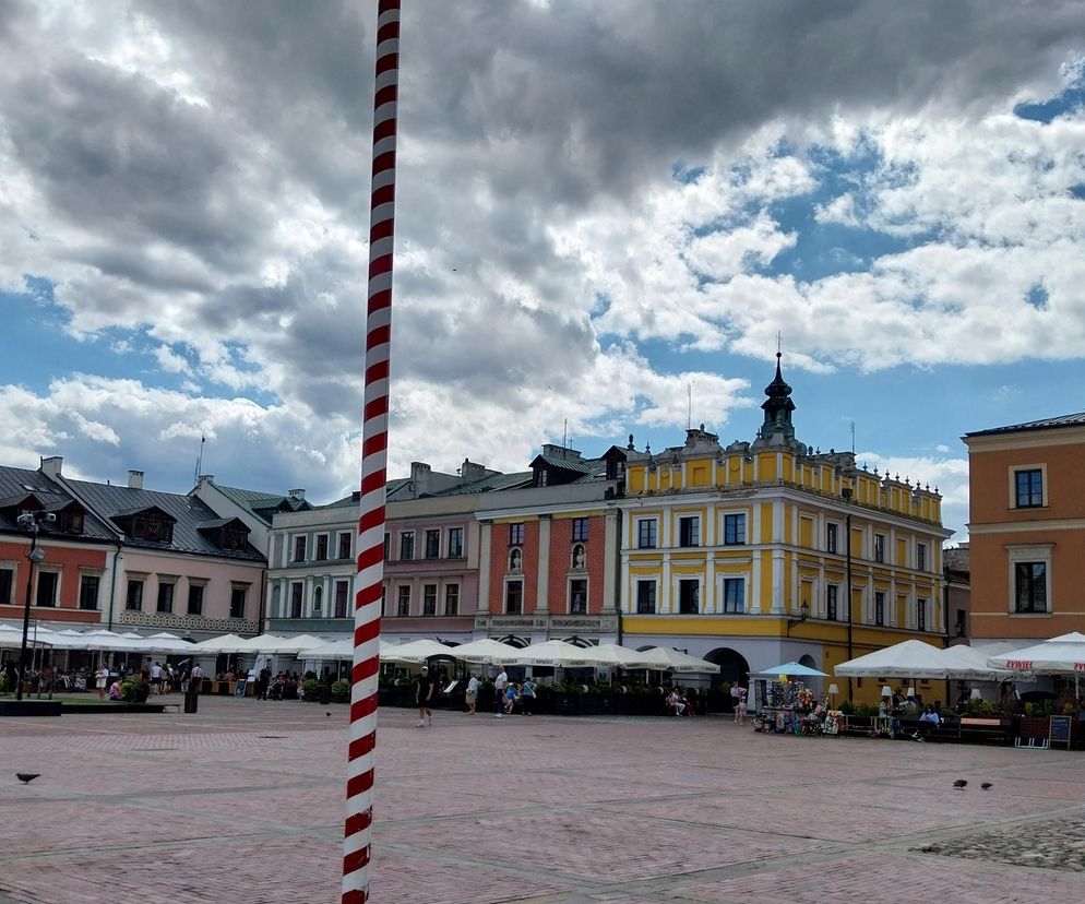 Muzyczne Historie w Zamościu. Koncert charytatywny na Rynku Wielkim