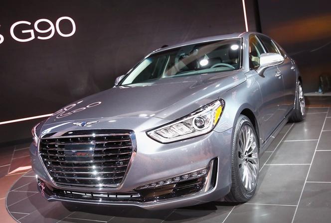 Genesis G90