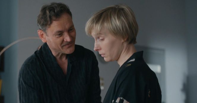 Barwy szczęścia odc. 3250. Robert Stefaniak (Paweł Ławrynowicz), Sonia (Weronika Nockowska)