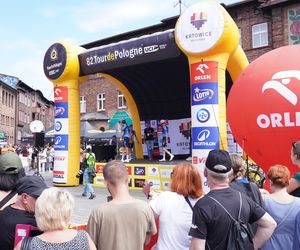 Tour de Pologne 2025. Start w Katowicach Nikiszowcu