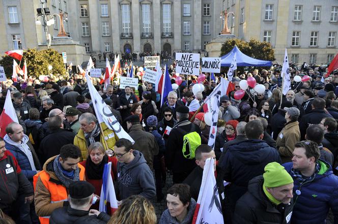 Manifestacja KOD - Katowice