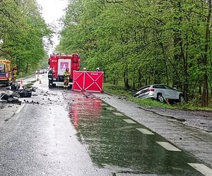 Wypadek w Grudzicach na DK94. Zderzyły się dwa samochody