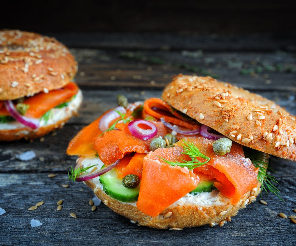 Wegański łosoś z marchewki: łatwy przepis na Carrot Lox
