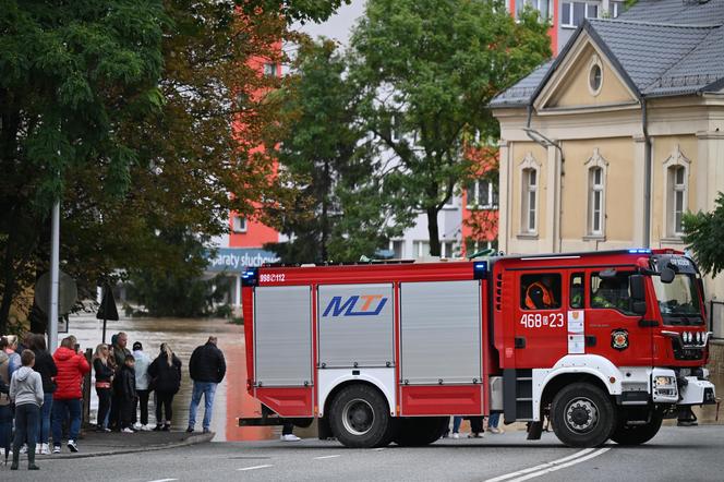 Powódź 2024. Zalane centrum miasta 