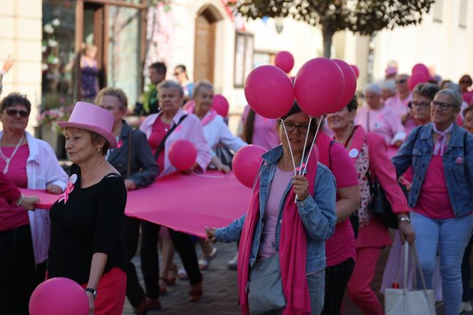 W centrum Lublina królował róż! Przez miasto przeszedł Marsz Różowej Wstążki